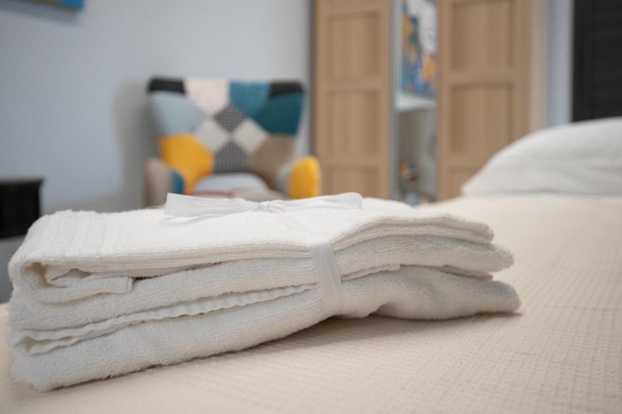 Iitana Luxury Apartment - Fronte Mare Con Vasca Idromassaggio Aeroporto di Catania Fontana Rossa Esterno foto