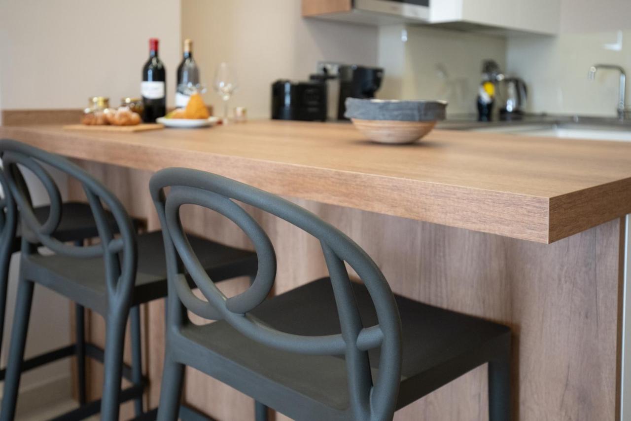 Iitana Luxury Apartment - Fronte Mare Con Vasca Idromassaggio Aeroporto di Catania Fontana Rossa Esterno foto