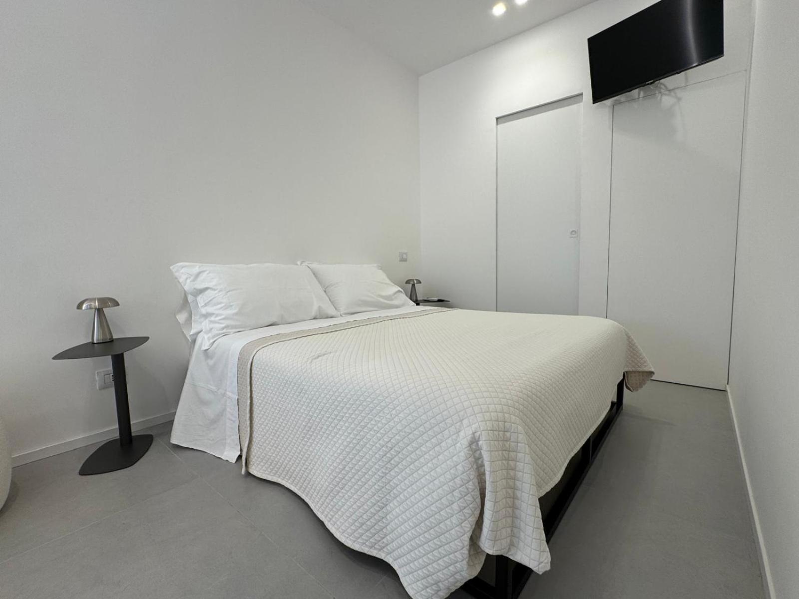 Iitana Luxury Apartment - Fronte Mare Con Vasca Idromassaggio Aeroporto di Catania Fontana Rossa Esterno foto