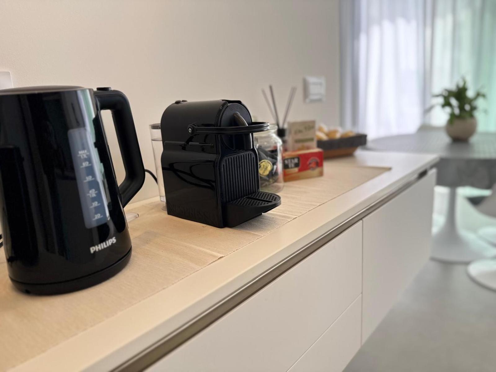 Iitana Luxury Apartment - Fronte Mare Con Vasca Idromassaggio Aeroporto di Catania Fontana Rossa Esterno foto